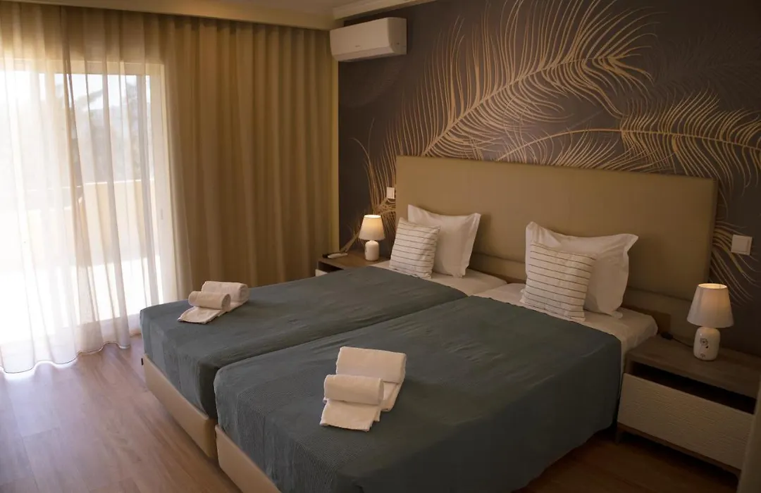 Hotel Rural Rocha Da Gralheira-1